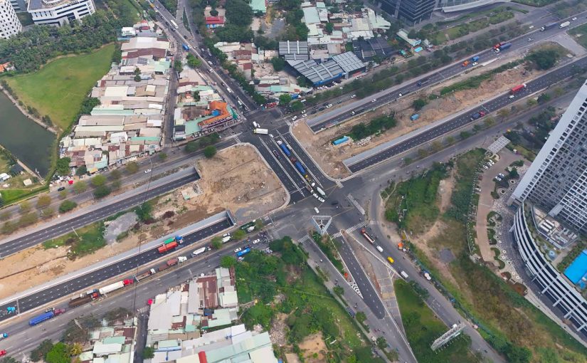 Tuyến đường trên cao Nguyễn Hữu Thọ